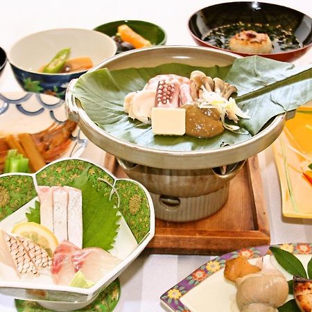 Oki Plaza Hotel Okinoshima  Zewnętrze zdjęcie